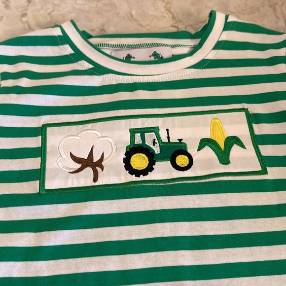 NWOT SoMi Boutique Farmer Themed Shirt - Picture 2 of 5